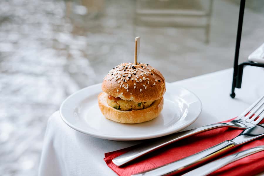 Melbourne: 2-Hour Bottomless Brunch Cruise - Value, service style, and who should book