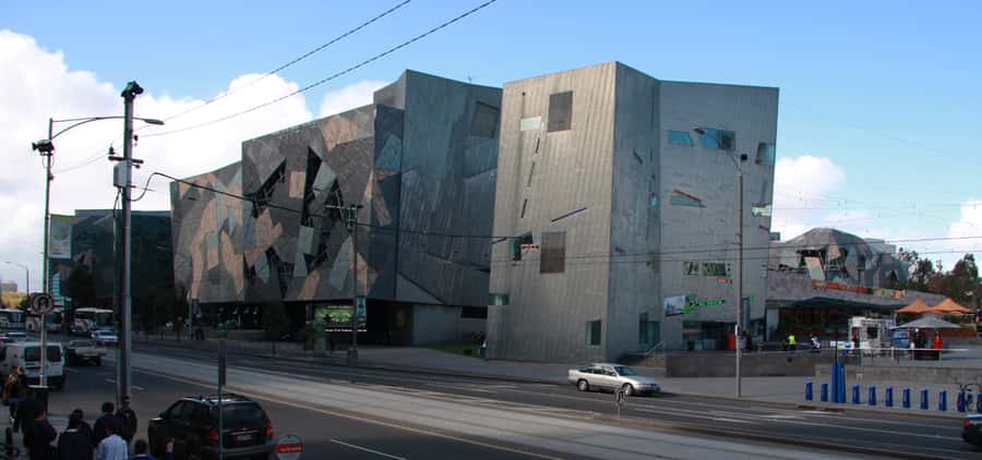 Melbourne 3-Hour Small Group Tour with Beach Boxes - Collins Street, Docklands, and the Contrast You’ll Feel Immediately