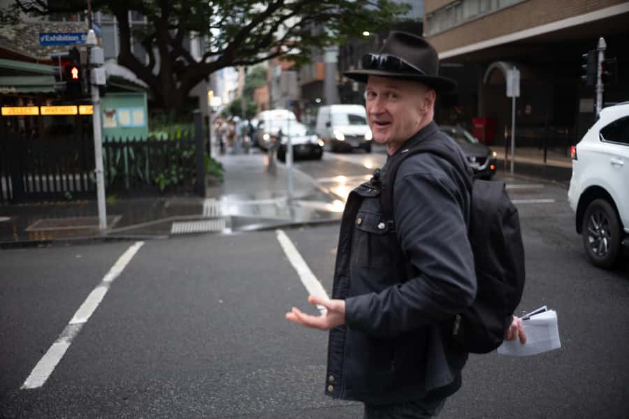 Melbourne: Gangsters, Brothels and Lolly Shops Tour - Key things that make this tour worth your time
