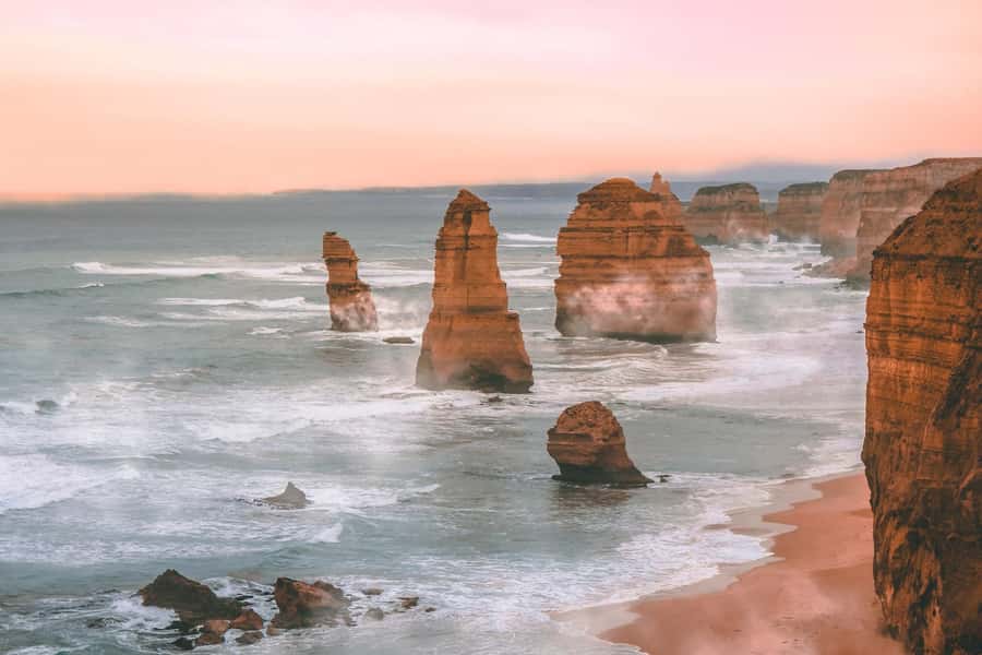 Melbourne: Great Ocean Road Max Highlights & London Bridge - Apollo Bay lunch: your best chance to eat well on the road