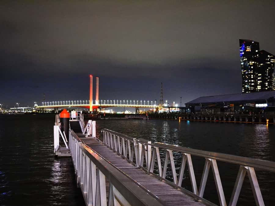 Melbourne: Nighttime Private City Tour with Transfer & Stops - West Gate Bridge: your payoff view across Metropolitan Melbourne