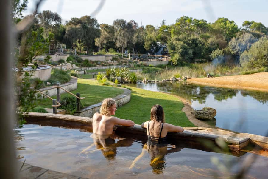 Melbourne: Peninsula Hot Springs with Lunch and Wine - Melbourne to the Mornington Peninsula, without the stress