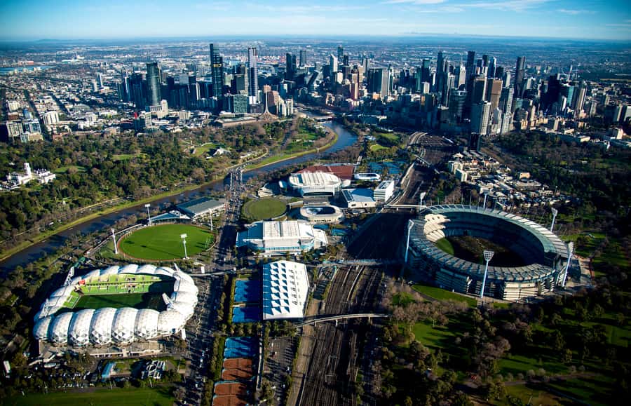 Melbourne: Private City & Beaches Helicopter Ride - Albert Park, the F1 Track, and the Shrine of Remembrance From Above