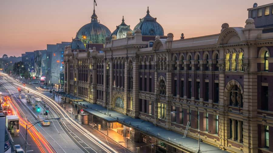 Melbourne: Private Custom Tour with a Local – Icons & Gems - Federation Square and Flinders Street Station, the best starting point