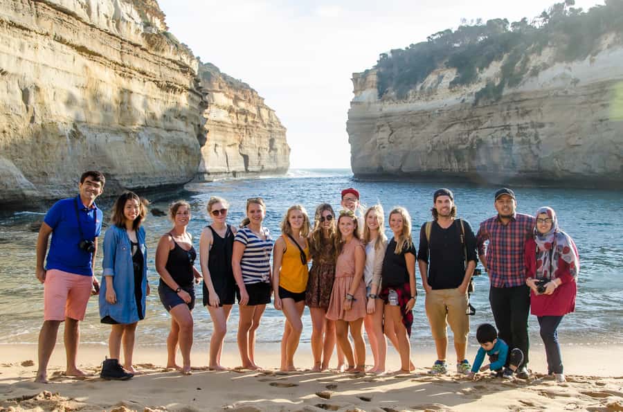Melbourne: Reverse Great Ocean Road 12 Apostles with Lunch - Great Otways National Park: rainforest walking and wildlife spotting