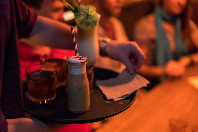 Melbourne's Living Laneway Scene: Local Bars and Their Stories - The guide factor: why the best parts are human