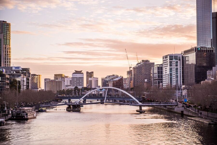 Melbourne: Spirit Of Melbourne Yarra River Lunch Cruise - Who this suits best, and who might want something else