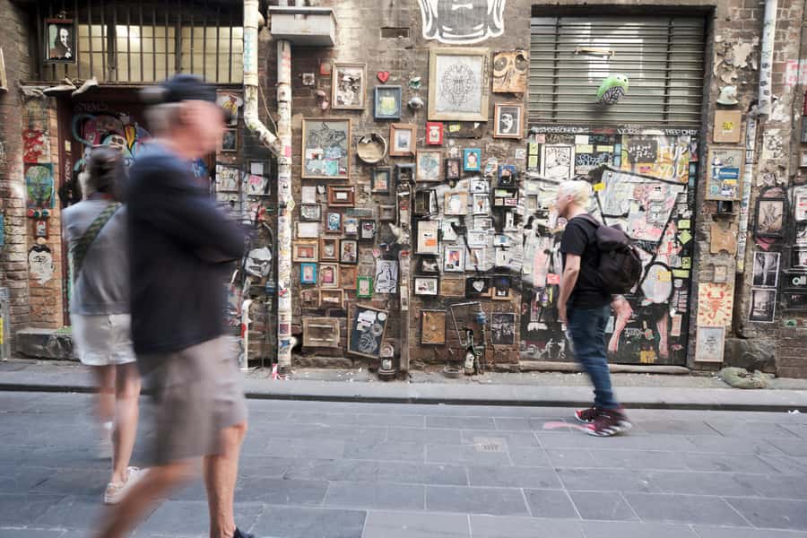 Melbourne: Street Art Walking Tour with a Street Artist - Practical tips: shoes, rain gear, photos, and how to hear the stories