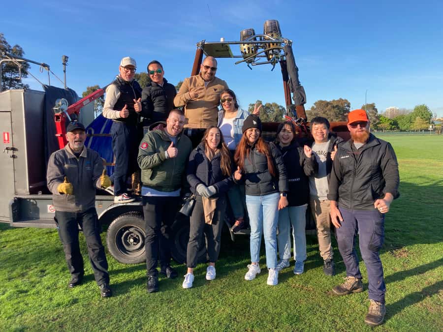 Melbourne: Sunrise Hot Air Balloon Experience - Getting There: Sofitel Meeting Point and What to Bring