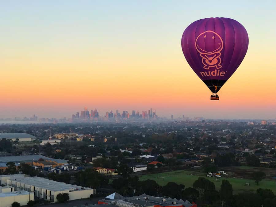Melbourne: Sunrise Hot Air Balloon Experience with Breakfast - Key Things You’ll Notice About This Sunrise Balloon Ride