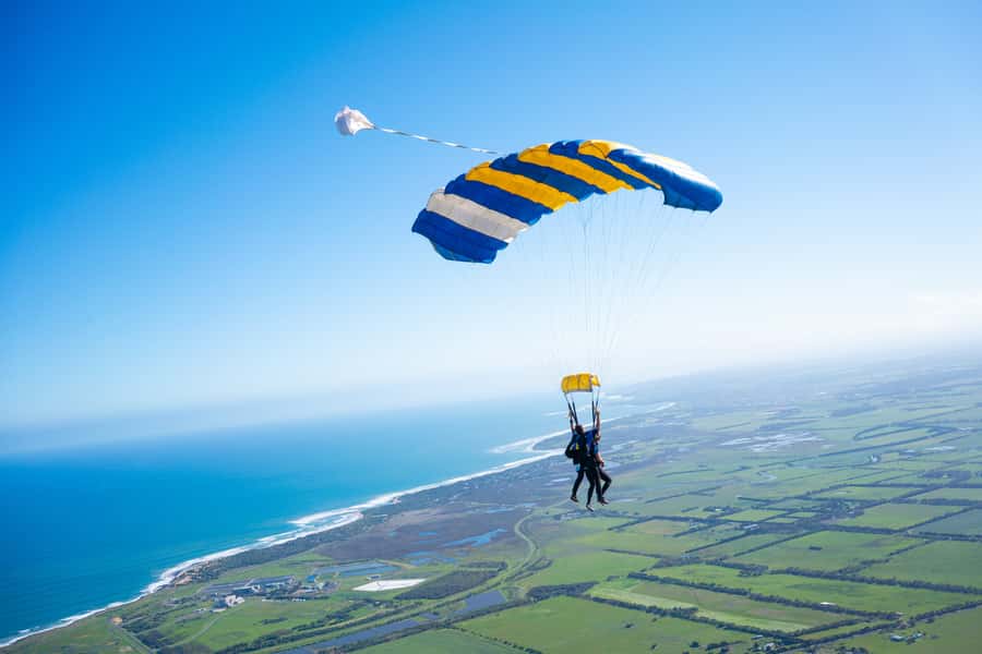 Melbourne: Tandem Skydive over Great Ocean Road + Transfer - Melbourne transfer timing: how the half-day really plays out