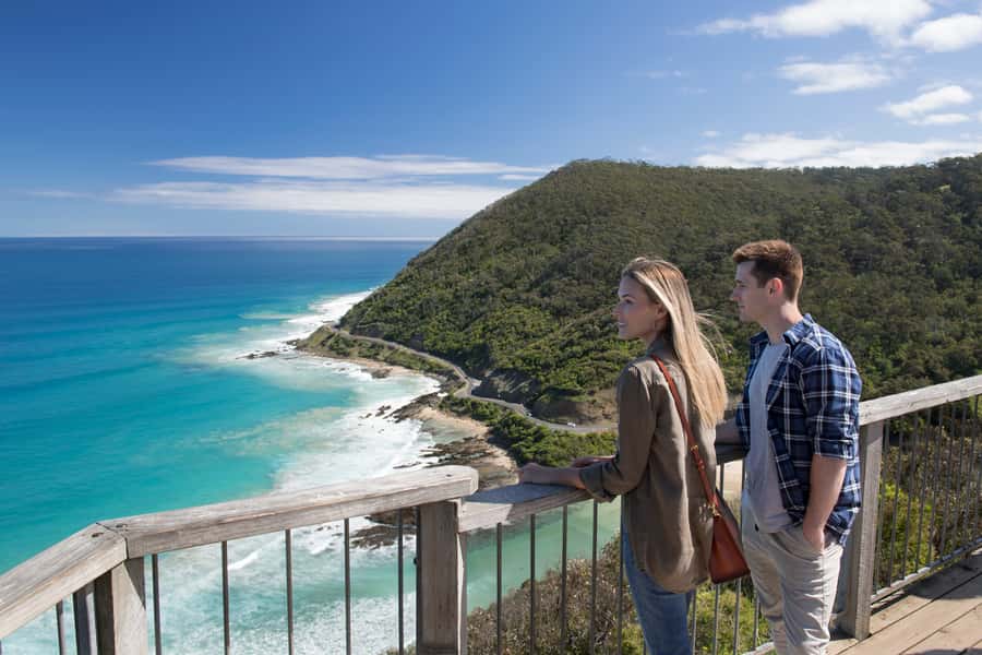 Melbourne to Adelaide: 2-Day Great Ocean Road Grampians Tour - Twelve Apostles: when the scale finally makes sense