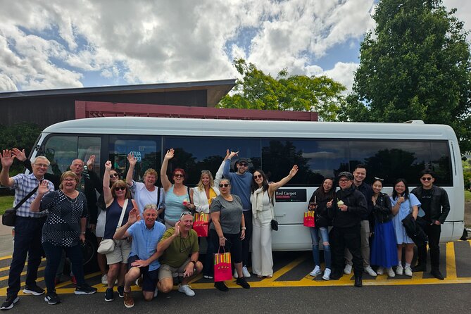Melbourne: Yarra Valley Wine, Gin, Whisky and Chocolate Tour - Meeting at NGV Flinders Street, then heading straight into the Yarra