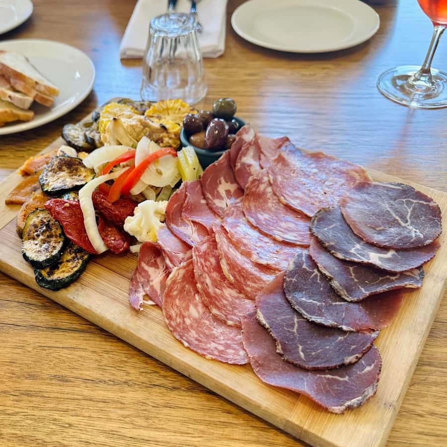 Melbourne: Yarra Valley Wine Tour + Lunch & Gin/Beer Option - Price and what you actually get for $137