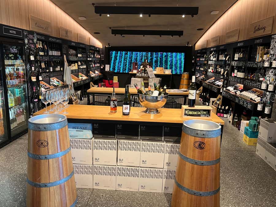 Melbourne: Yarra Valley Wineries Private Day Tour - Guides, languages, and the small wins that matter