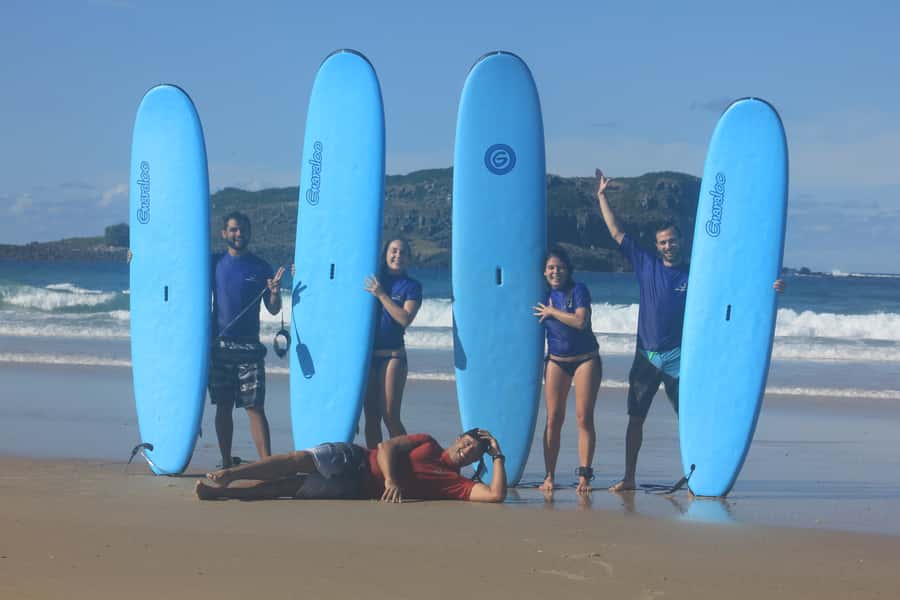 Miami: Group Surf Lesson - Getting to the surf van at Tallebudgera Surf Club