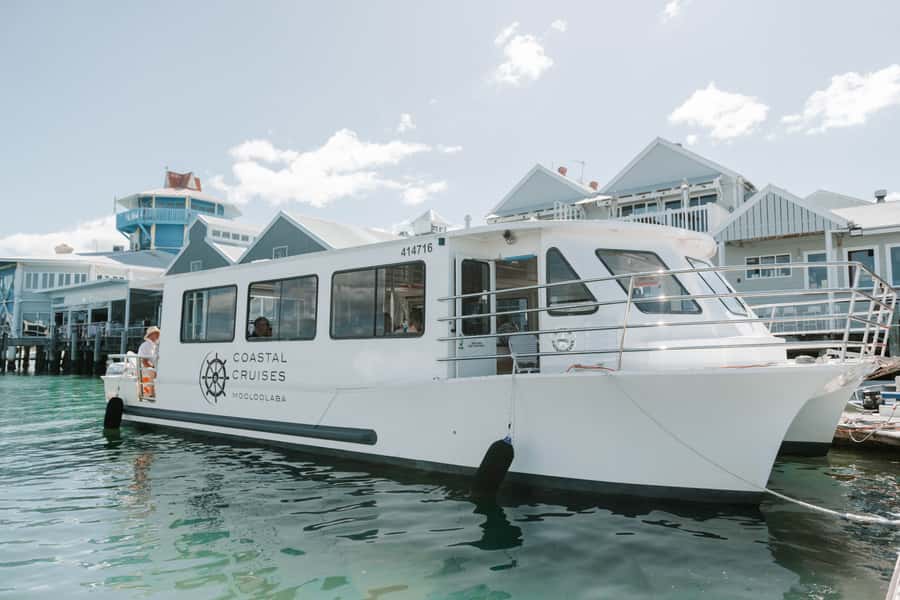Mooloolaba: Seafood Lunch Cruise - Boarding at The Wharf: what the start feels like