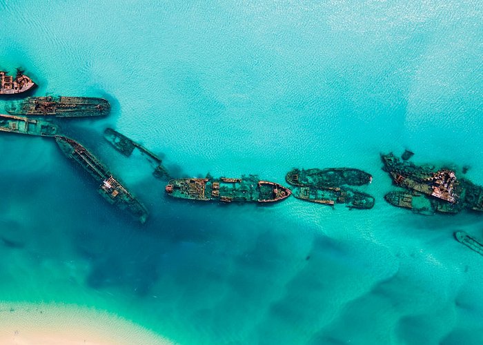 Moreton Island Day Trip (Kayak, Snorkel & Sandboard) frm Brisbane or Gold Coast - Transparent Kayaks and Bodyboard Options: Seeing Fish From Above
