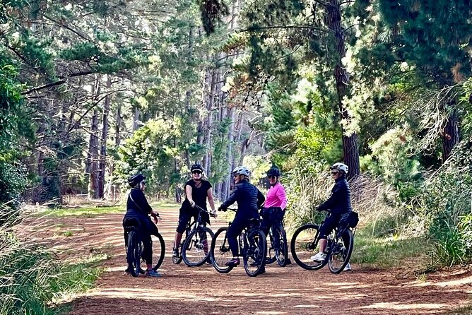 Mornington Peninsula Self-Guided Bike Tour | Food & Wine Region - Stonier Wines at the trail end, cold climate pours to finish the day