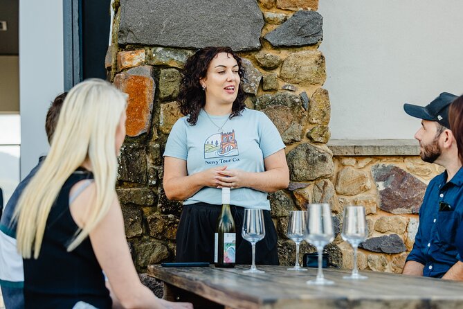 Newcastle: Boutique Hunter Valley Wine Tour - Hunter Wine Lab: finish with wine plus food tasting
