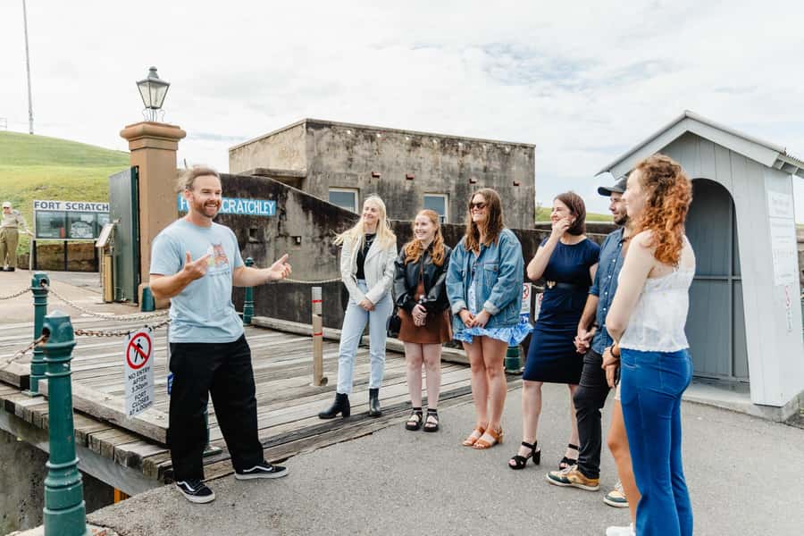 Newcastle City Tour: Coastal Charms & City Secrets -mini van - Fort Scratchley: coastal defense history with real viewpoint energy
