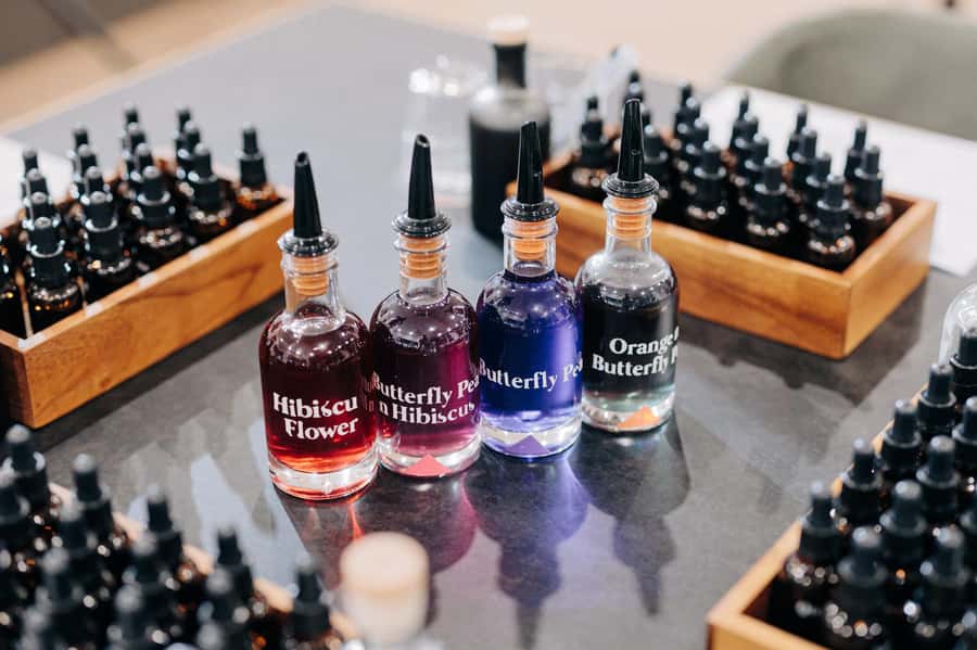 Newcastle: Spirit Blending Class at Earp Distilling Co. - Botanicals Selection: Your 20-Plus Flavor Knobs