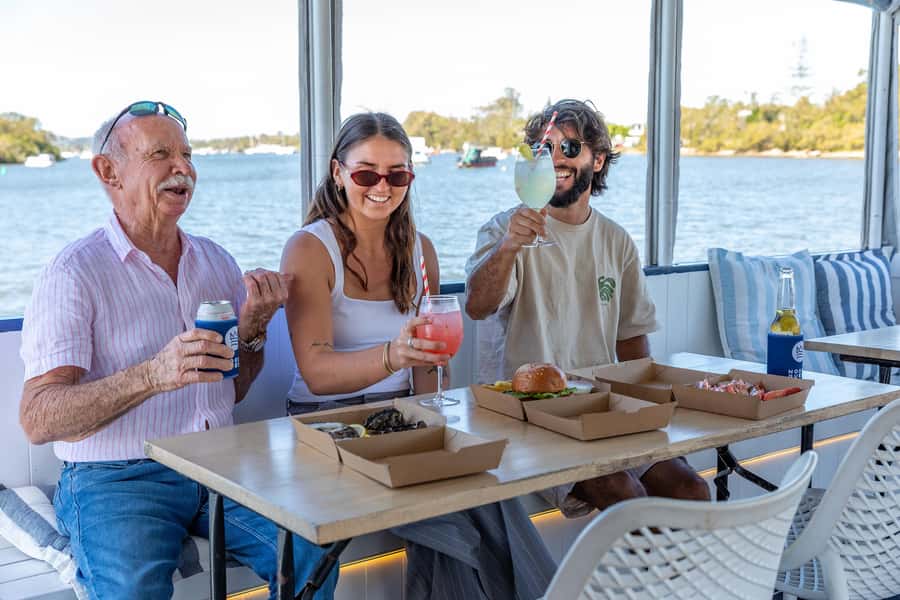 Noosa River Cruise with Seafood Lunch and Commentary - Weather, timing, and the one thing to stay flexible about