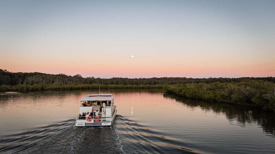 Noosa River Sunset Cruise - Who should book this cruise, and who might not love it