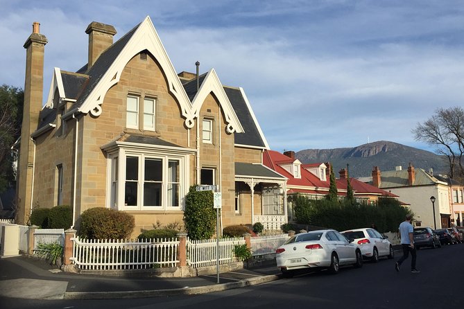 Old Hobart Pub Walking Tour - Who this tour is perfect for, and who should think twice