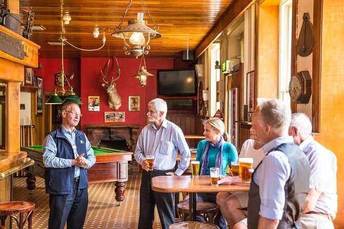 Old Hobart Pub Walking Tour - The group size that makes the stories land