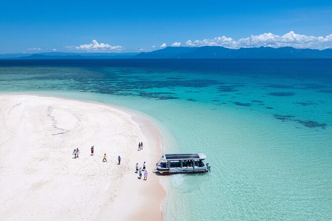 Outer Reef Mackay Cay Sail & Snorkel Adventure from Port Douglas - What to pack, and what to wear for comfort and safety