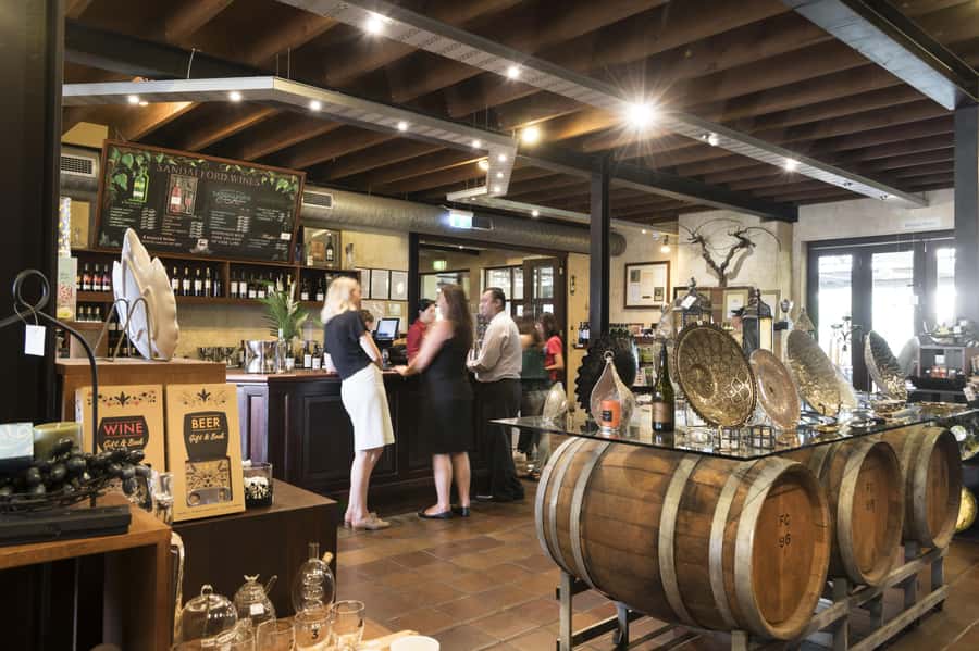 Perth: Full Day Swan Valley Cruise & Wine Tasting With Lunch - Coach Connection to the Swan Valley, and What the “Tasting Tour” Really Means