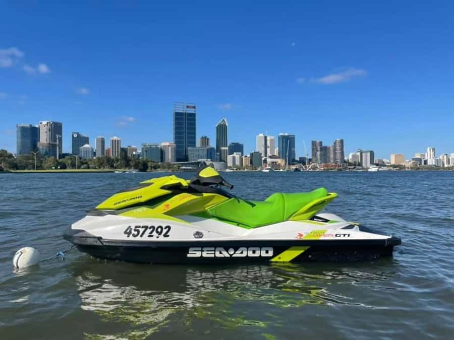 Perth: Guided Jet Ski Tour with Freestyle Session - The freestyle finale: how the last 30 minutes make the whole trip click