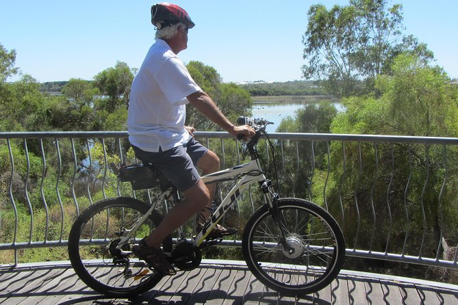Perth Landmarks & Scenic Foreshore - Guided Bike Tour - Boorloo Bridge and Optus Stadium: big city moments, controlled pace