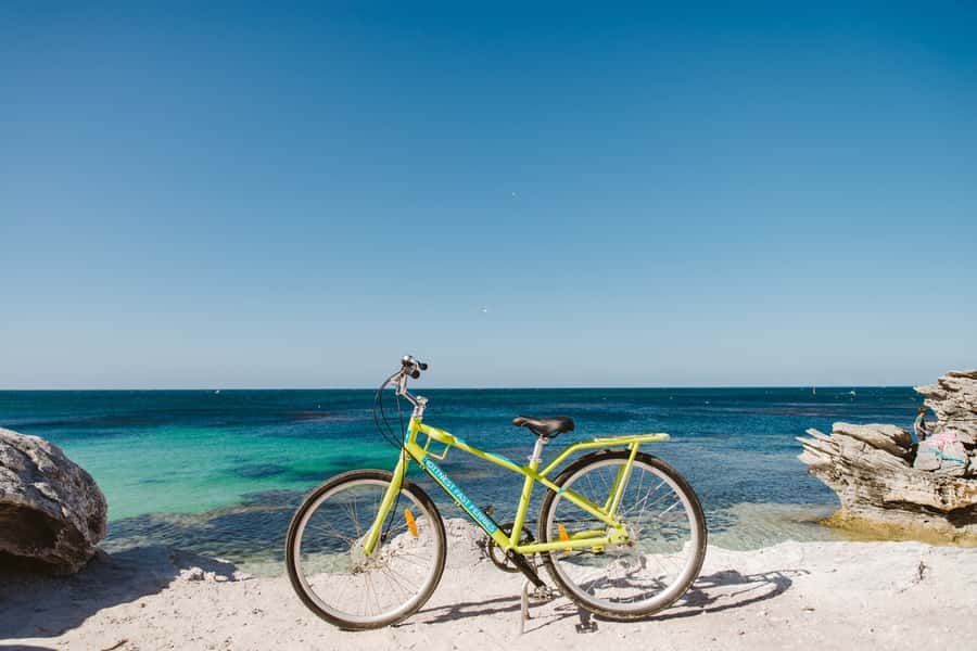 Perth: Rottnest Island Ferry, Bike, Coffee & Lobster Roll - Simmo’s ice cream: why the final stop matters