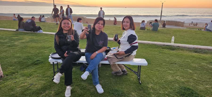 Perth: Swan River and Beaches of Perth Sunset Picnic Dinner - The Perth Sunset Style: Swan River to Scarborough to City Lights