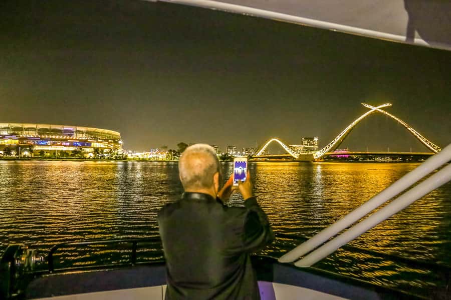 Perth: Swan River Dinner Cruise - Who should double-check before booking