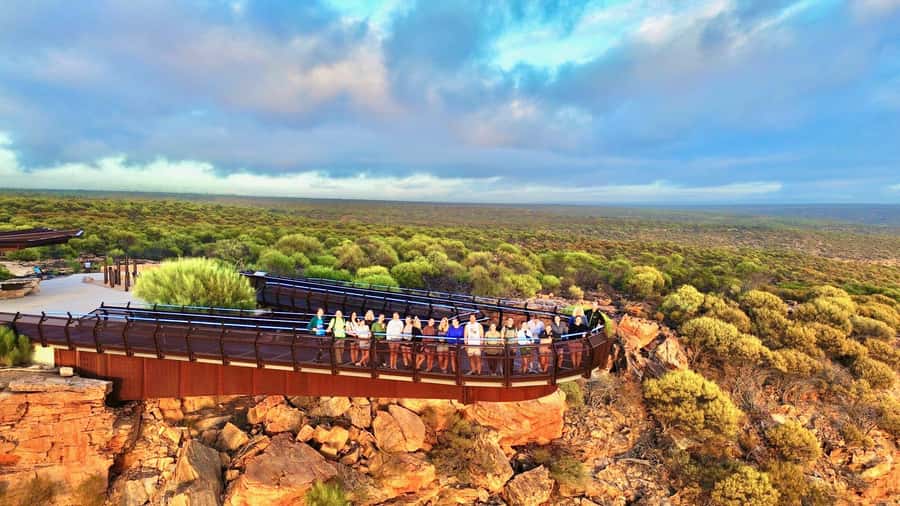 Perth to Exmouth: 6-Day Ningaloo Reef & Coral Coast Tour - Shark Bay: Shell Beach and stromatolites, not just another coastline stop