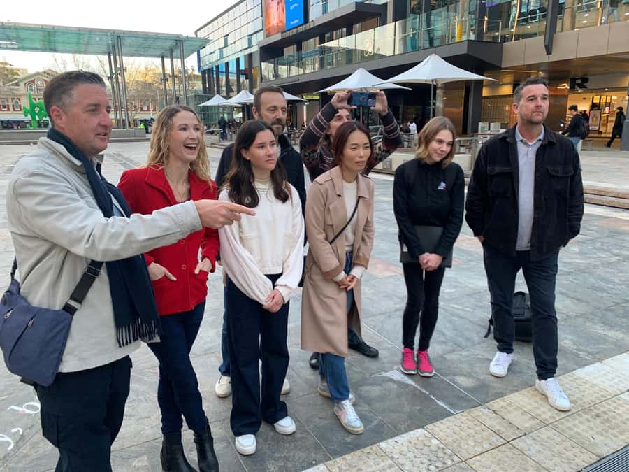 Perth: True Crime Guided Walking Tour - Photo and Sightseeing Stops, How to Get the Best Shots