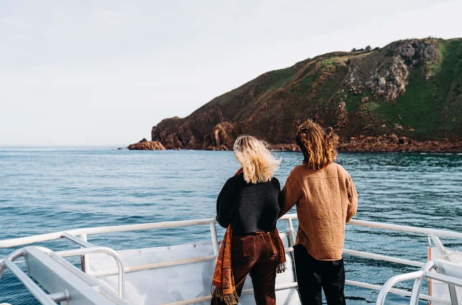 Phillip Island: 1-Hour Cape Woolamai Scenic Cruise - What you can watch for: seabirds, seals, dolphins, and pelicans