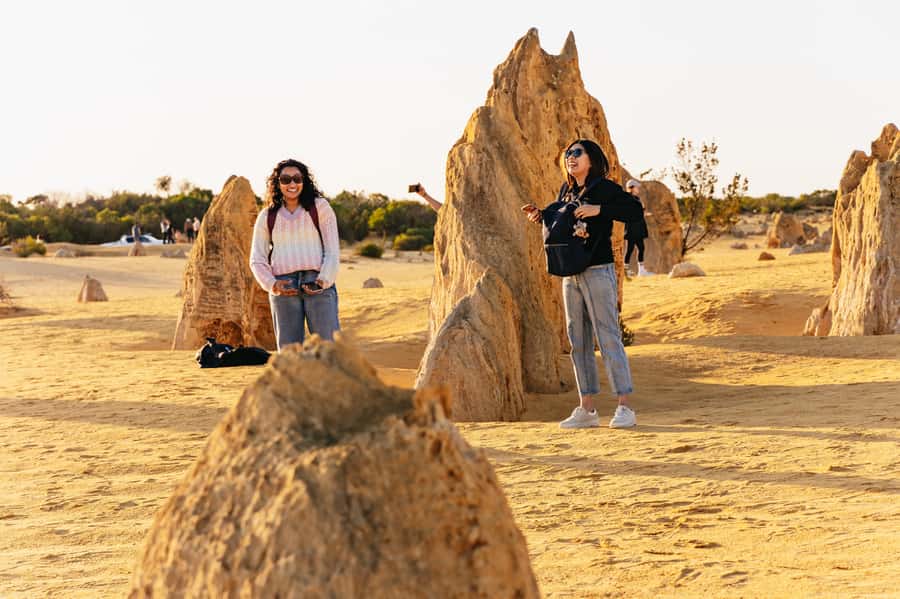 Pinnacles Desert: Sunset BBQ & Stargazing Tour +Sandboarding - Key things I’d pack your day around