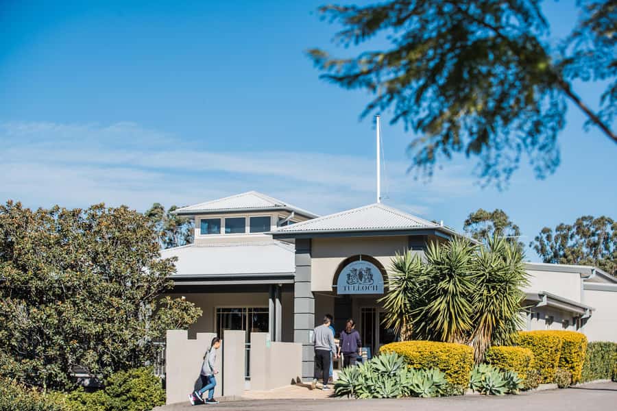 Pokolbin: Tulloch Hunter Heroes Wine Tasting & Cheese Board - Private Seated Tasting in an Hour, Great for Couples and Quiet Foodies