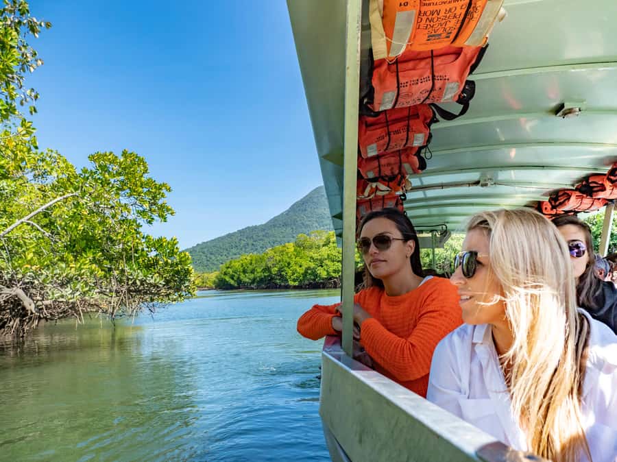 Port Douglas: Daintree Rainforest and Cape Tribulation Tour - Heritage Lodge Lunch, Morning Tea, and the Daintree Ice Cream Company Stop