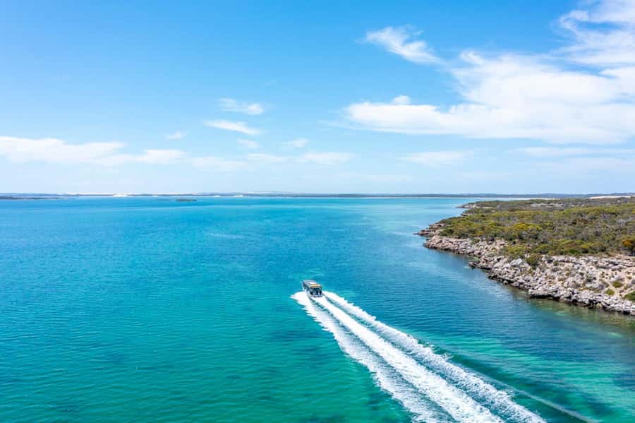 Port Lincoln: Coffin Bay Seafood, Wine, and Nature Day Trip - Coffin Bay National Park and Almonta Beach: the nature block that makes it feel real