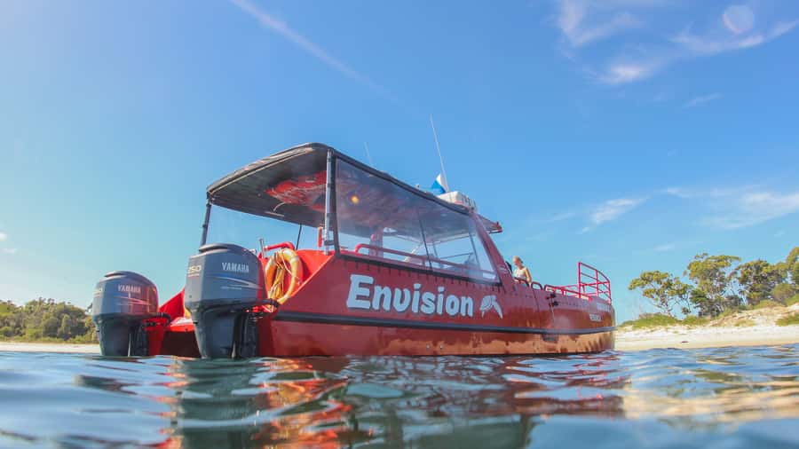 Port Stephens: Port Stephens Island Snorkel Adventure Cruise - First, you board the 40ft Envision cat and set the mood