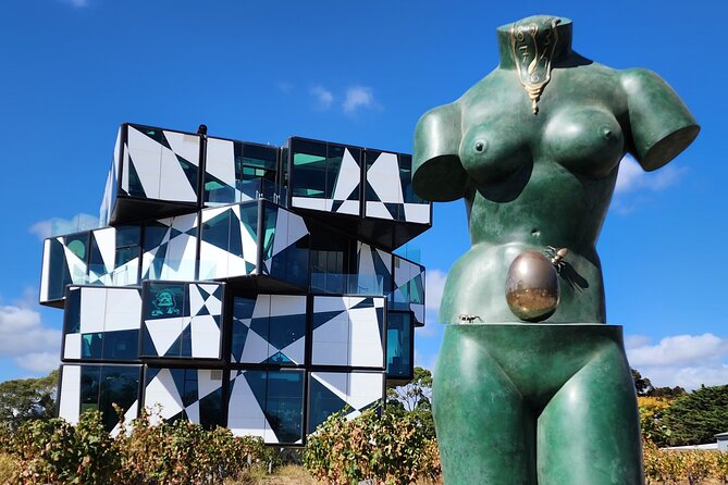 Premium All-Inclusive McLaren Vale Wine and Brew Minibus Tour - Woodstock Wine Estate: A Three-Generation Family Wineries Stop