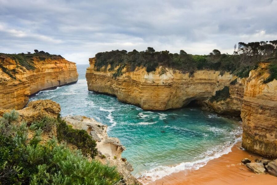 Private Great Ocean Road Tour - Twelve Apostles and Loch Ard Gorge: Big Views, Real Weather, and Good Angles
