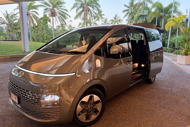 Private Transfer - Cairns Airport to/from Cairns CBD - The Cairns CBD Ride: Air Conditioning, Mountain Views, and Getting Oriented Fast