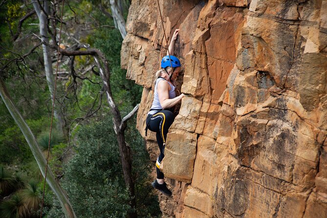 Rock Climbing and Abseiling in Adelaide - Gear and clothing rules that save your day
