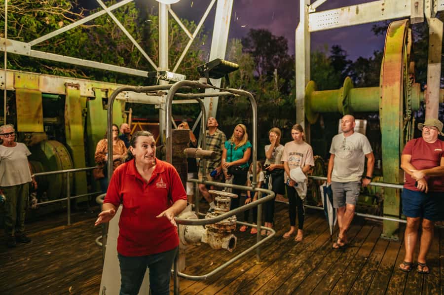 Roma: The Big Rig Night Show Sunset Experience - Who should book the Big Rig Night Show Sunset Experience